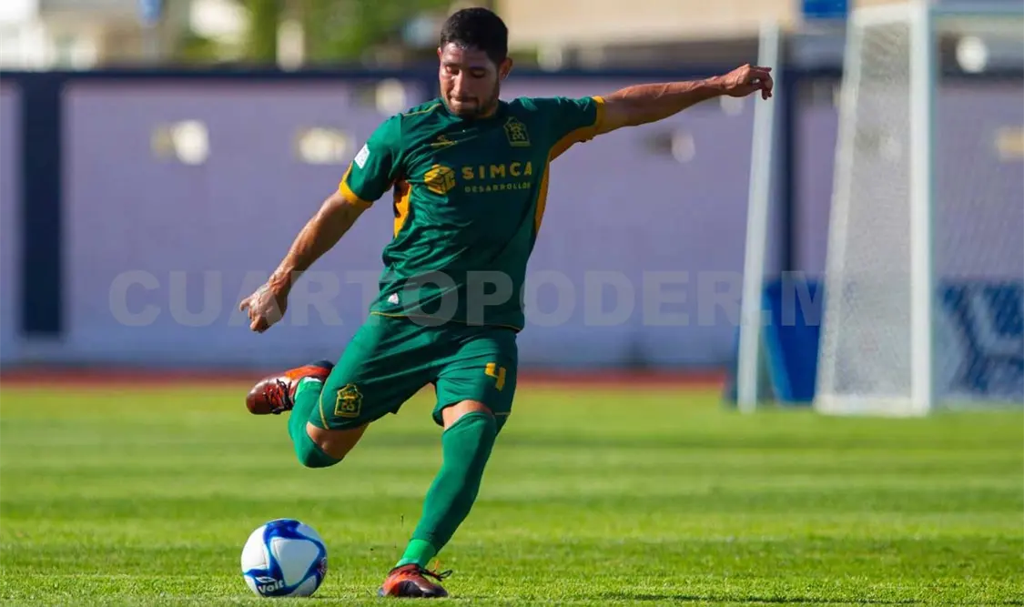 Duelo de alta tensión en el estadio Zoque