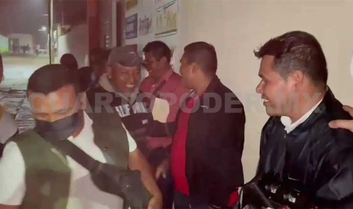 Tras diálogo, liberan sanos y salvos a trabajadores retenidos en Altamirano