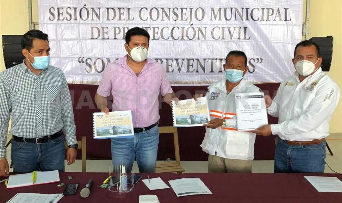 Ayuntamientos se suman al combate de incendios