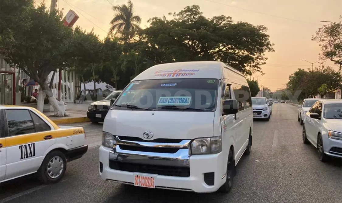 Aumentará pasaje de taxis y foráneos