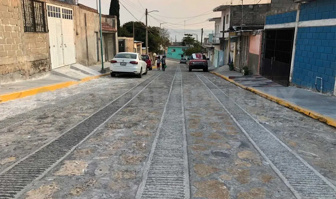 Atienden servicios rezagados desde 1997