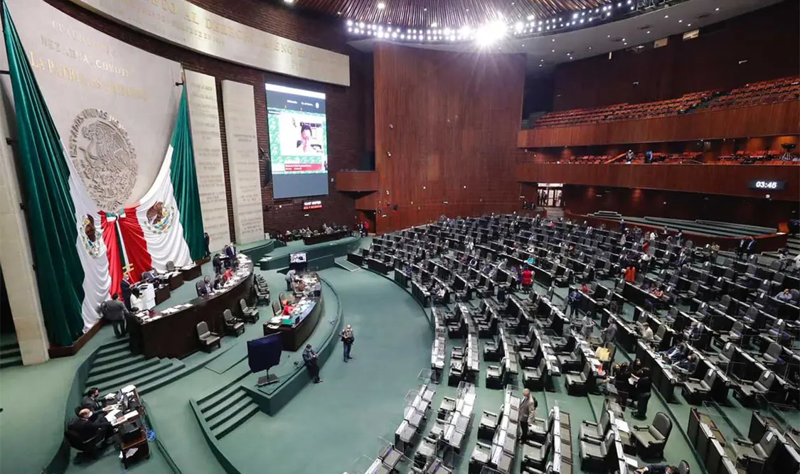 Frenan reforma contra fake news