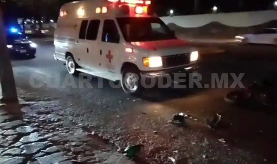 Queda fracturado al ser embestido por Pick up
