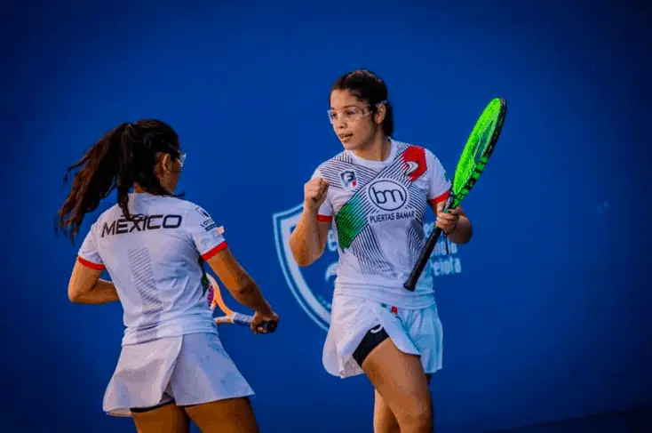 Marifer Noriega Medina, campeona mundial juvenil de Frontenis en 2019, estará en Chiapas este fin de semana para compartir parte de su experiencia. Agencias.