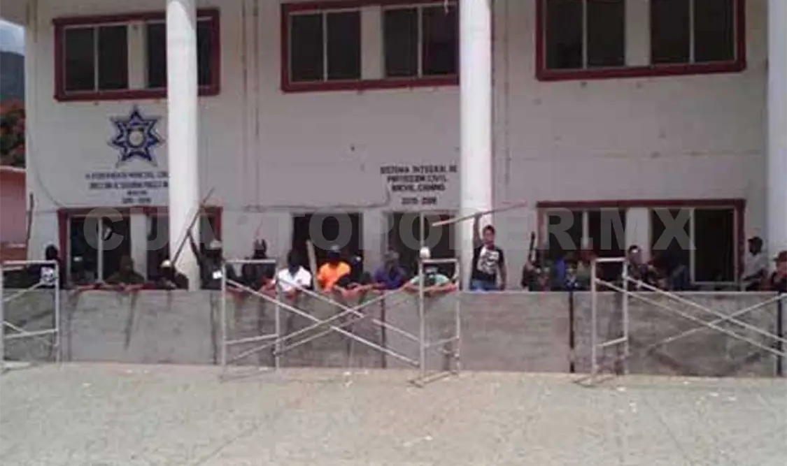 Pobladores de Bochil anuncian voto de castigo