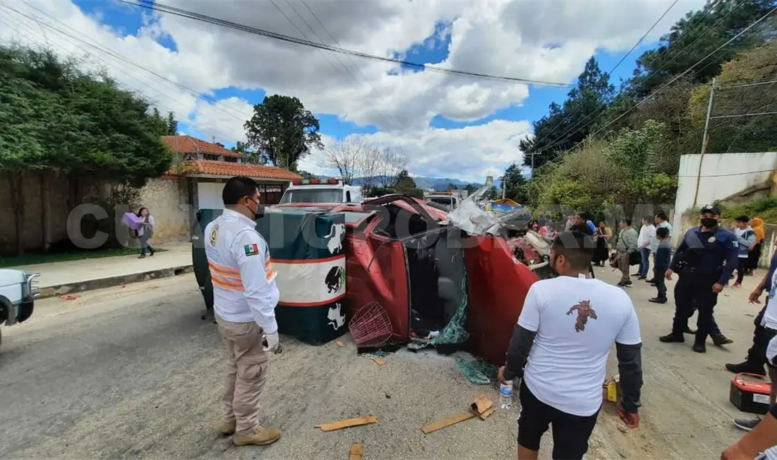 Choque de Estaquitas termina con lesionados