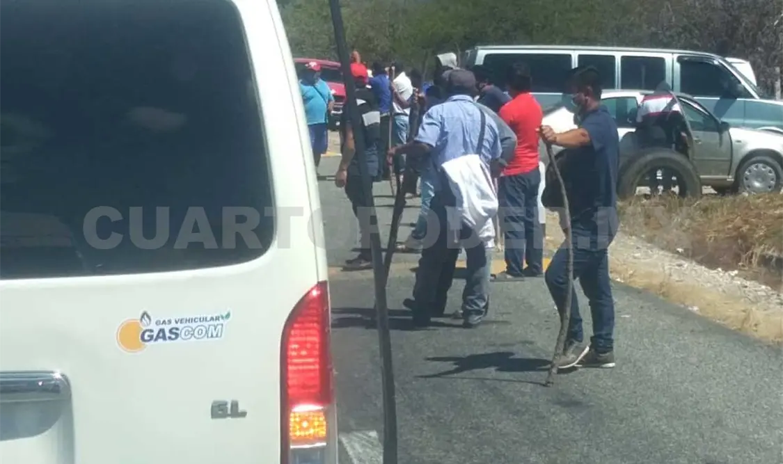 Bloquean Comitán-Frontera Comalapa