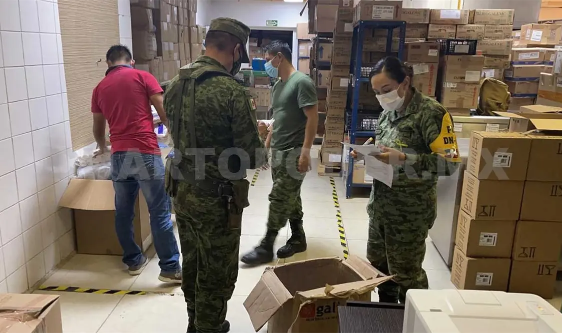 Distribuyen insumos al hospital Insabi Poliforum