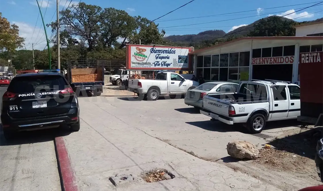 Asaltan a pareja: les quitan 10 mil pesos y sus celulares