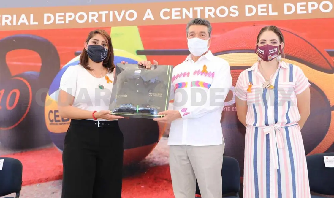 Entregan equipamiento a centros deportivos de Chiapas
