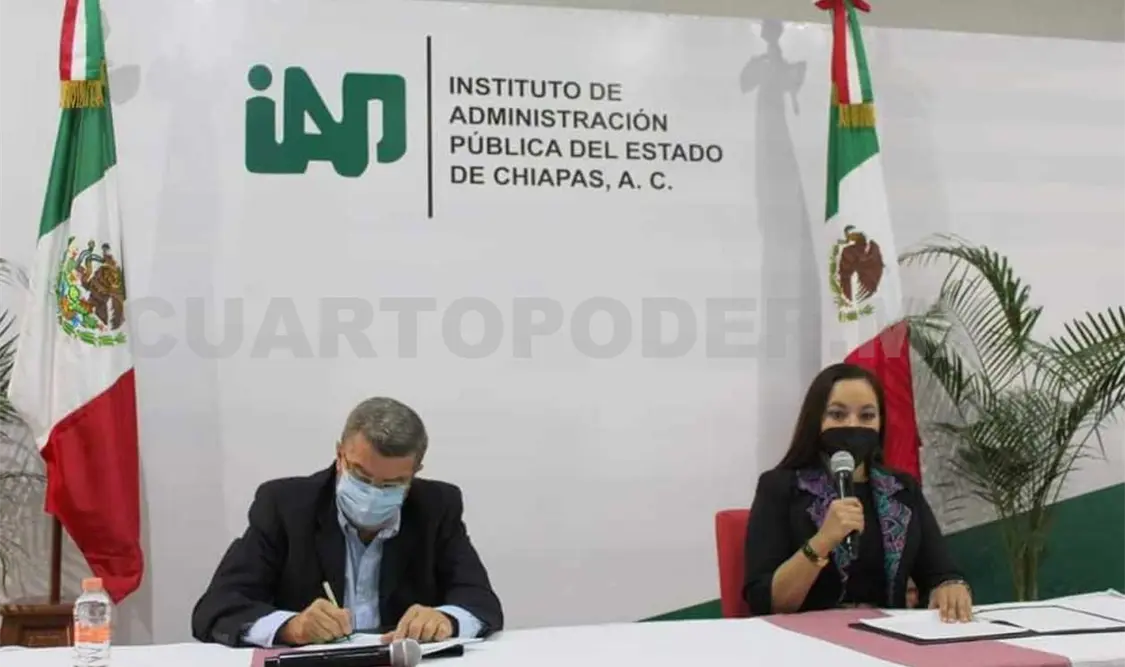 Concluye capacitación a servidores públicos