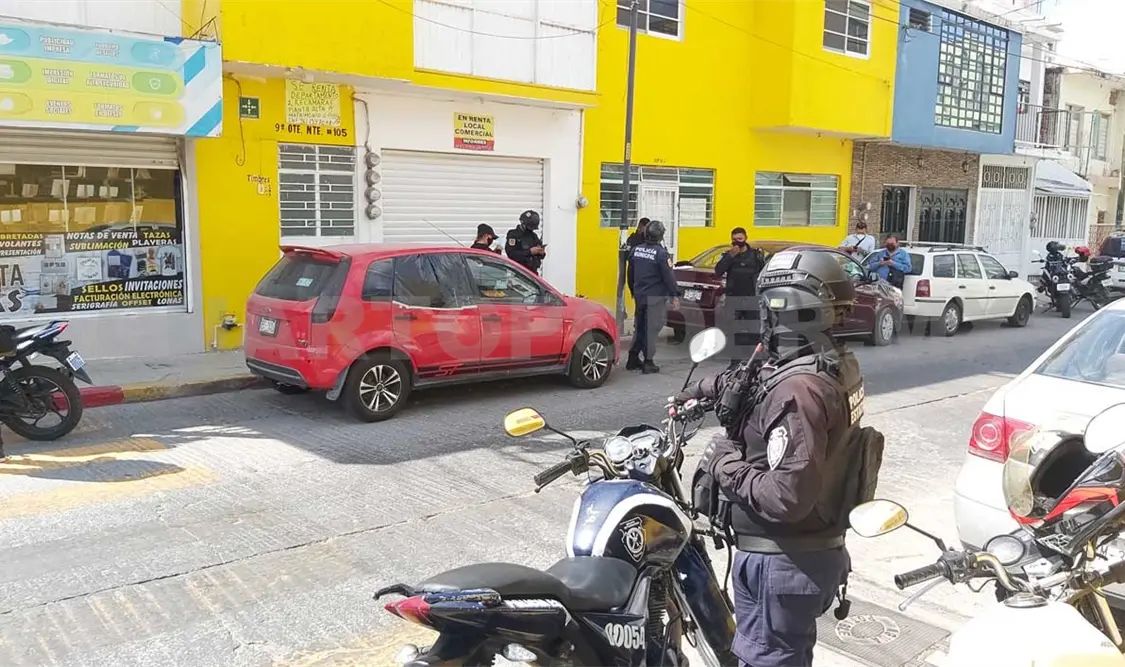 A punta de pistola se llevan 85 mil pesos