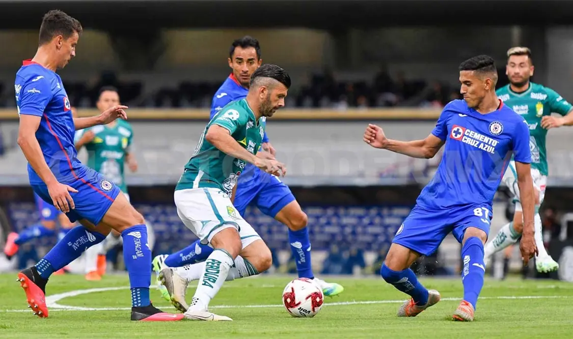 La Fiera recibe a un Cruz Azul embalado