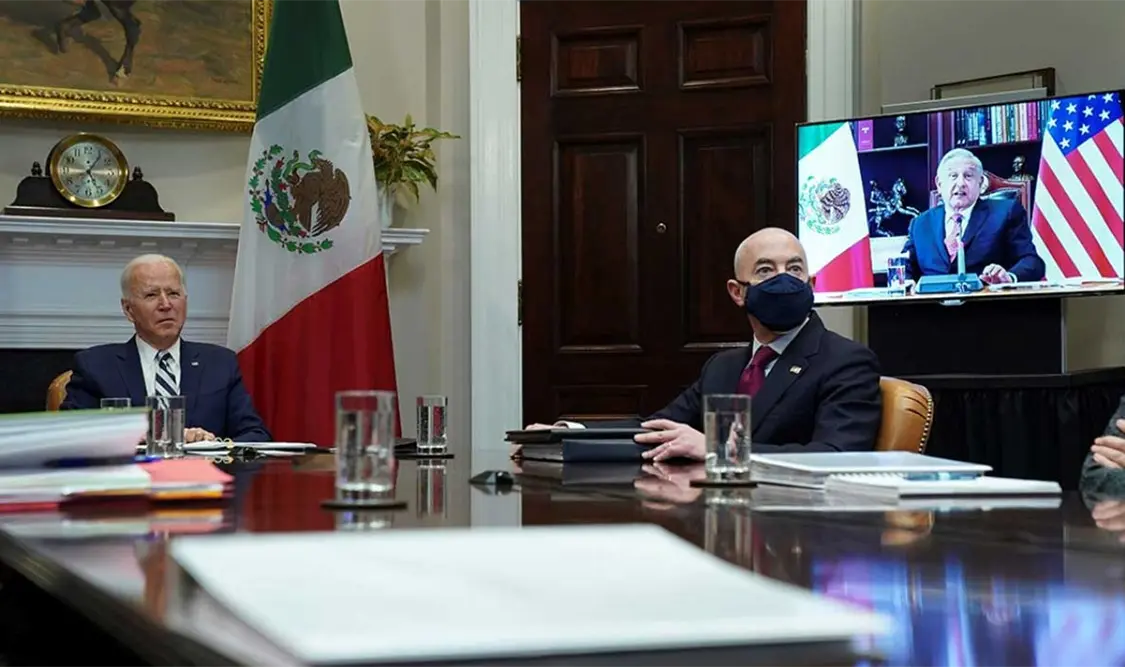 Biden promete trato igualitario entre México y EUA