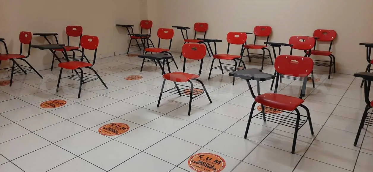 Pandemia agudiza deserción escolar en universidades