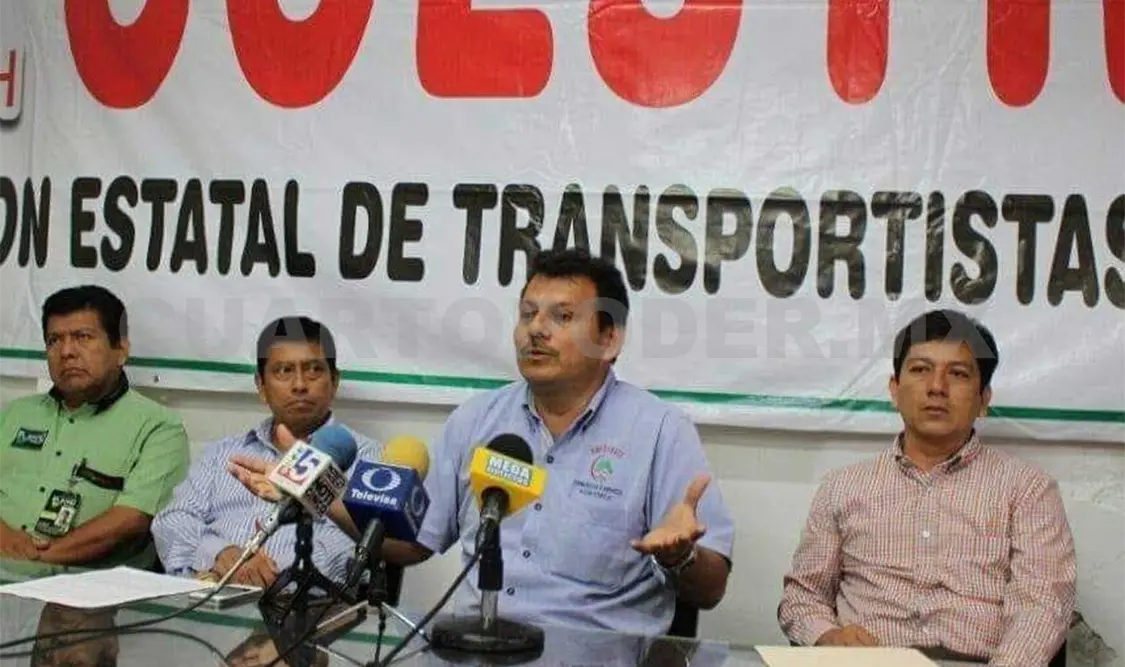 Denuncian abusos de empresa de grúas