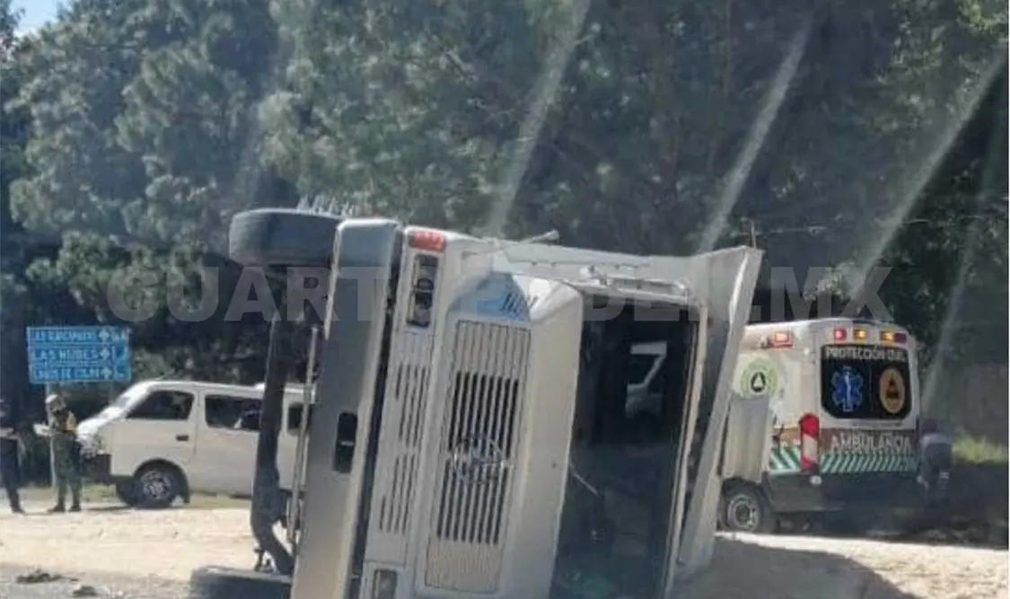Cinco personas heridas en accidente carretero