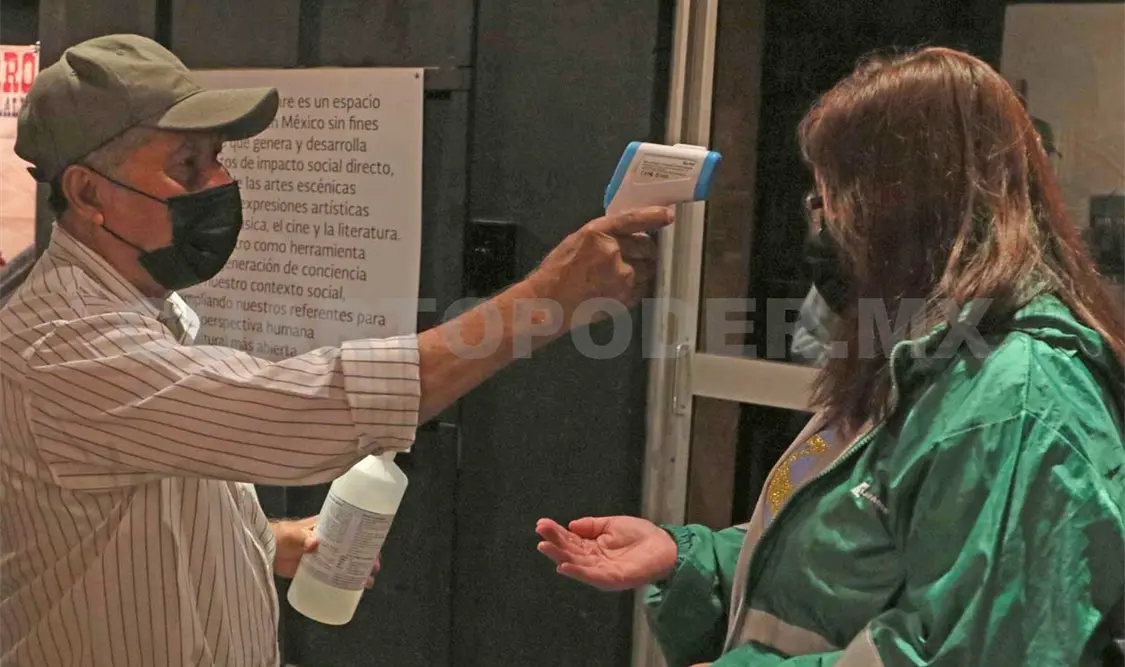 El mandatario nacional reconoció que en México están disminuyendo los contagios por covid-19. El Universal