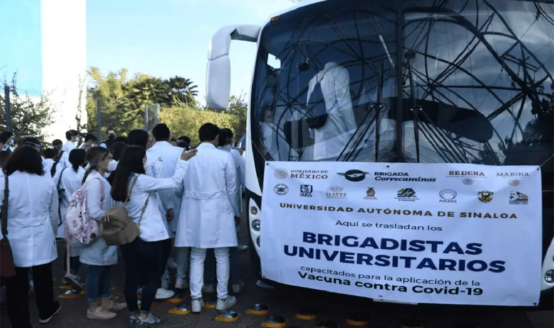 Brigadistas fueron desplazados a los municipios para continuar inmunización. Cortesía