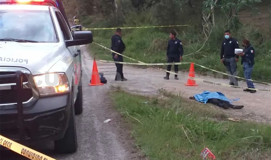 Matan a balazos a hombre para robarle su camioneta