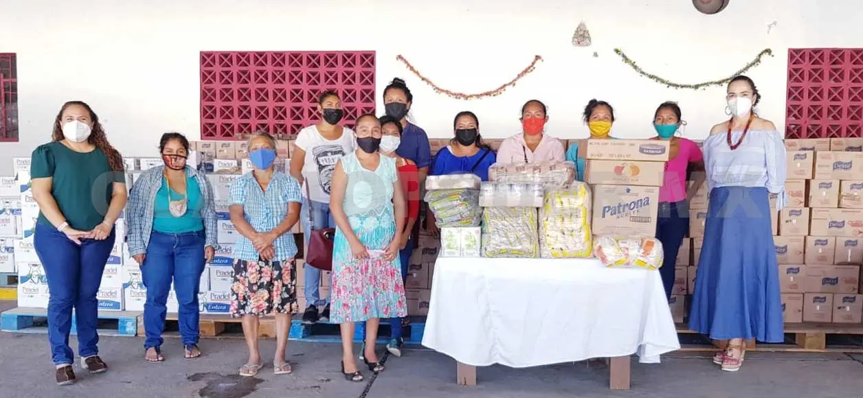 Entrega DIF insumos a centros asistenciales
