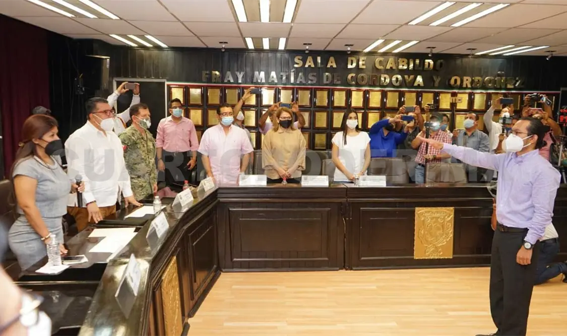 Rinde protesta alcalde interino de Tapachula