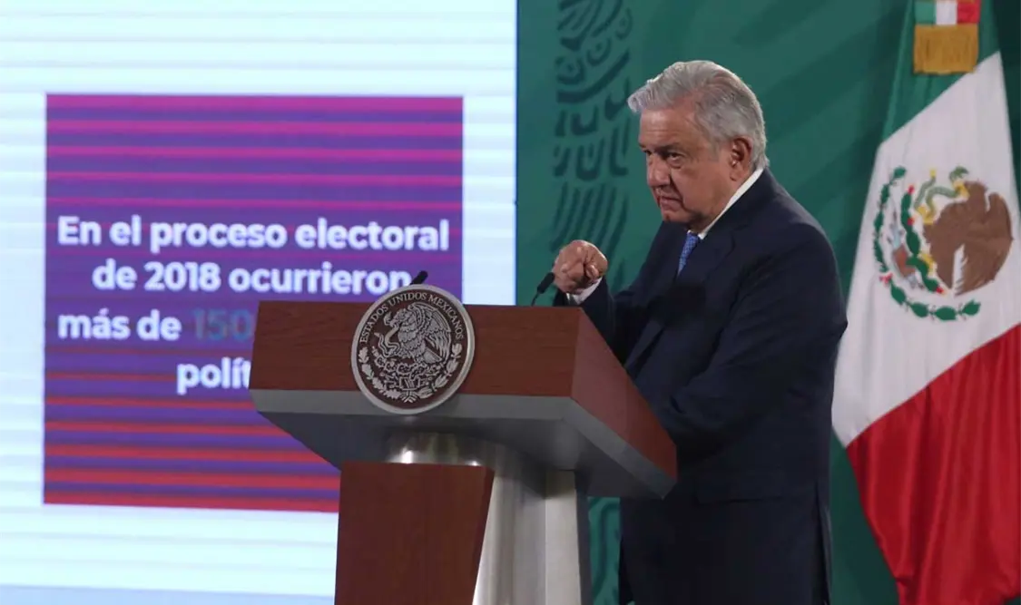 Hay que revisar actuación de juez tras freno a Ley: AMLO