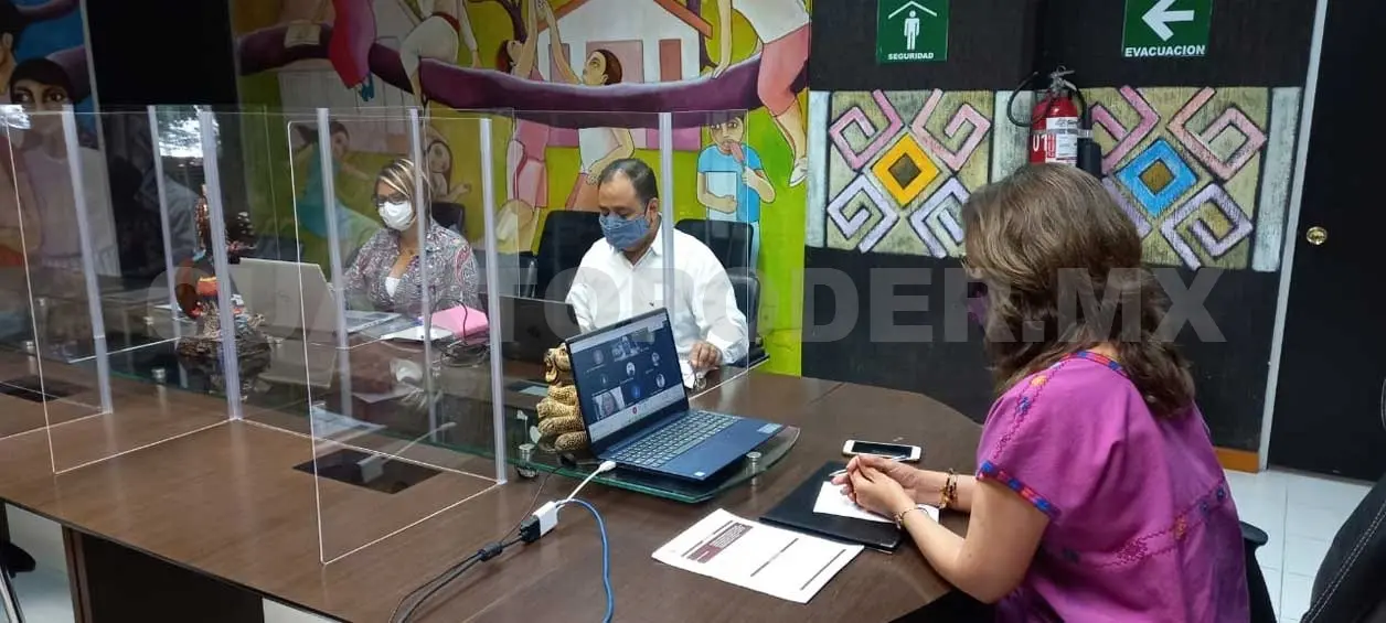 Realiza secretaria de Educación reunión virtual