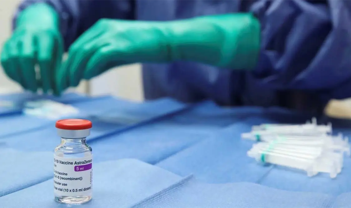 Sólo 11 casos graves con vacuna de AstraZeneca