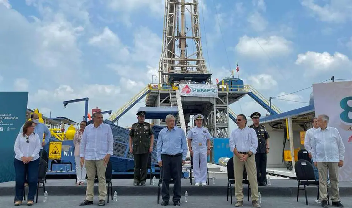 AMLO confirma nuevo yacimiento de petróleo