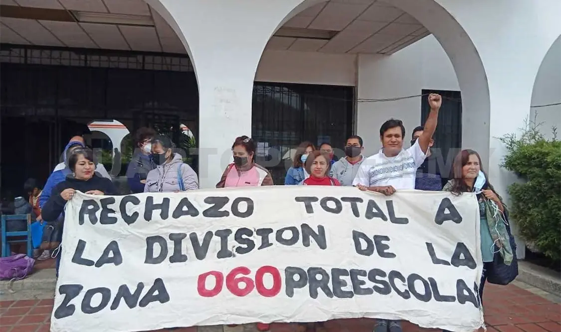 Maestros inconformes por división de zona
