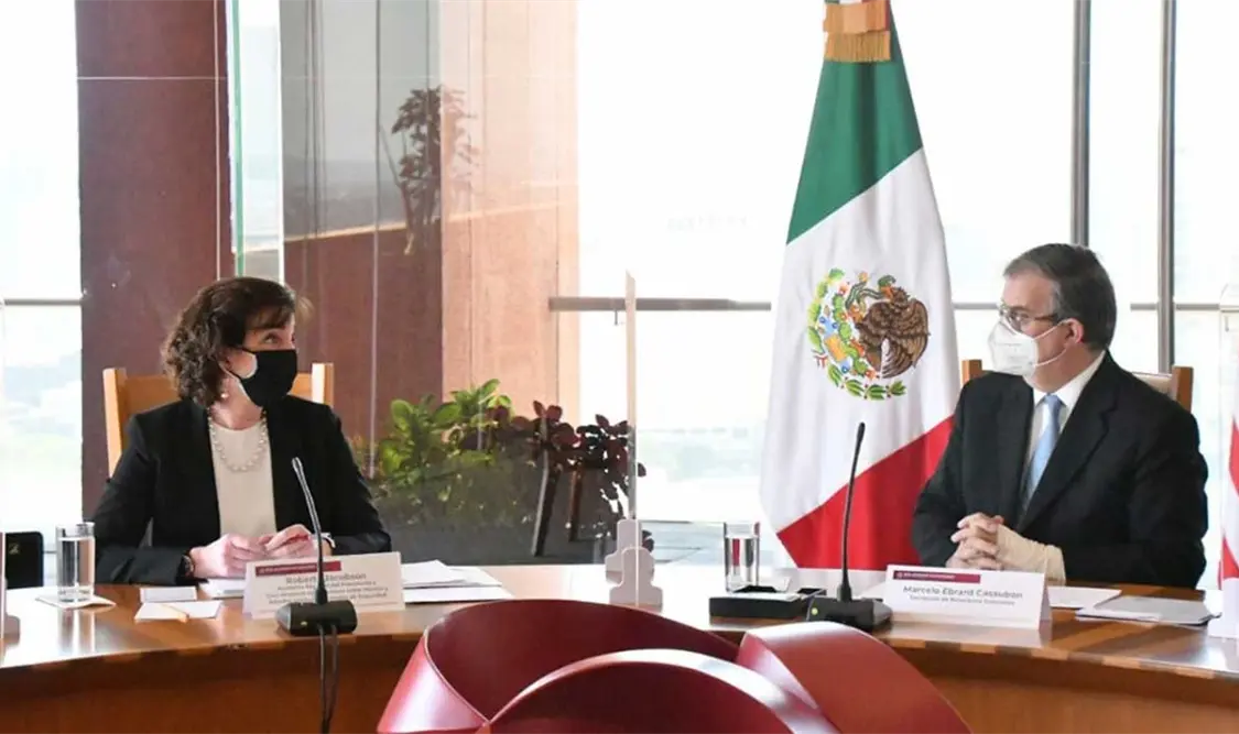 Jacobson y Ebrard analizan migración ordenada a EUA