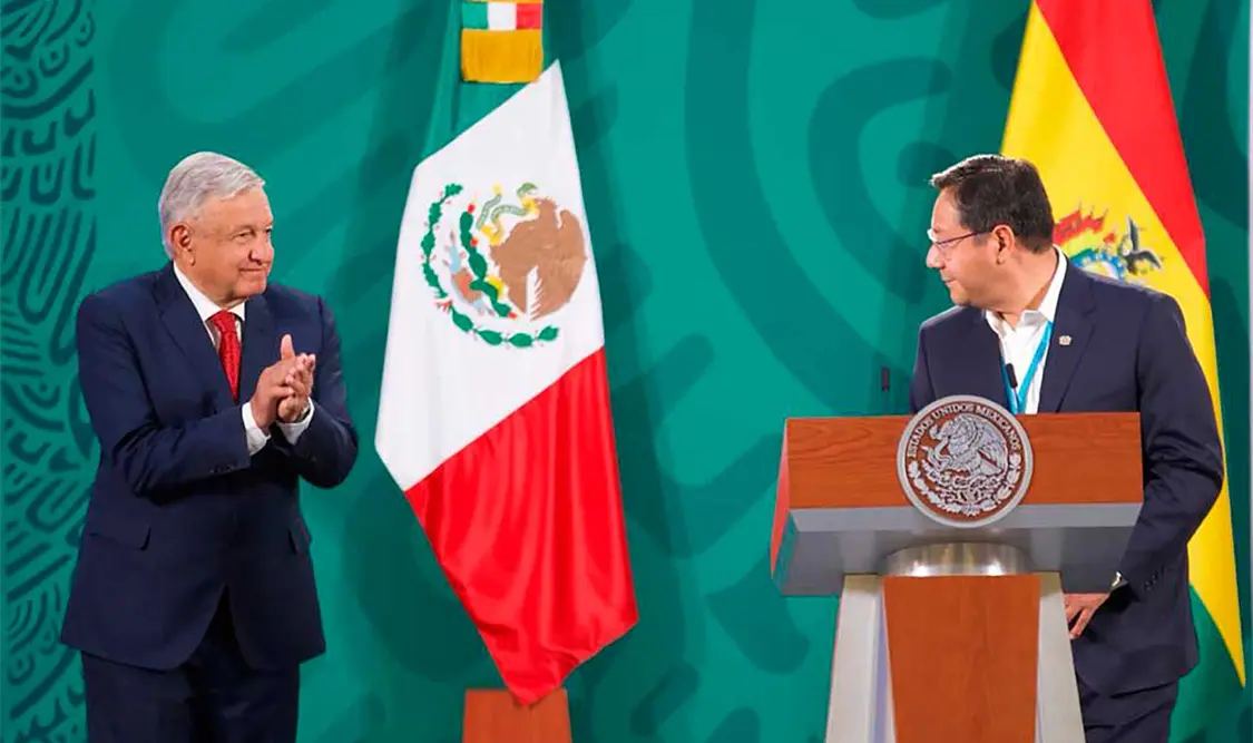AMLO al EZLN: “no todos los políticos somos iguales”