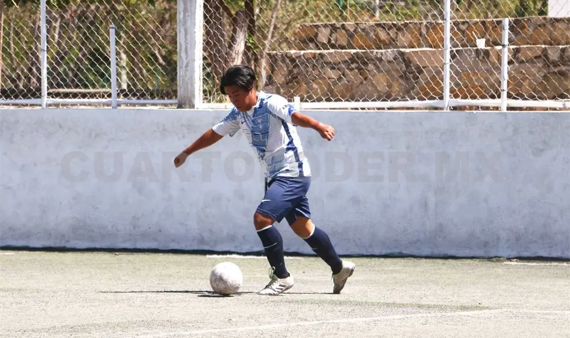 Deportivo Peña dejó sin garra a Jaguares