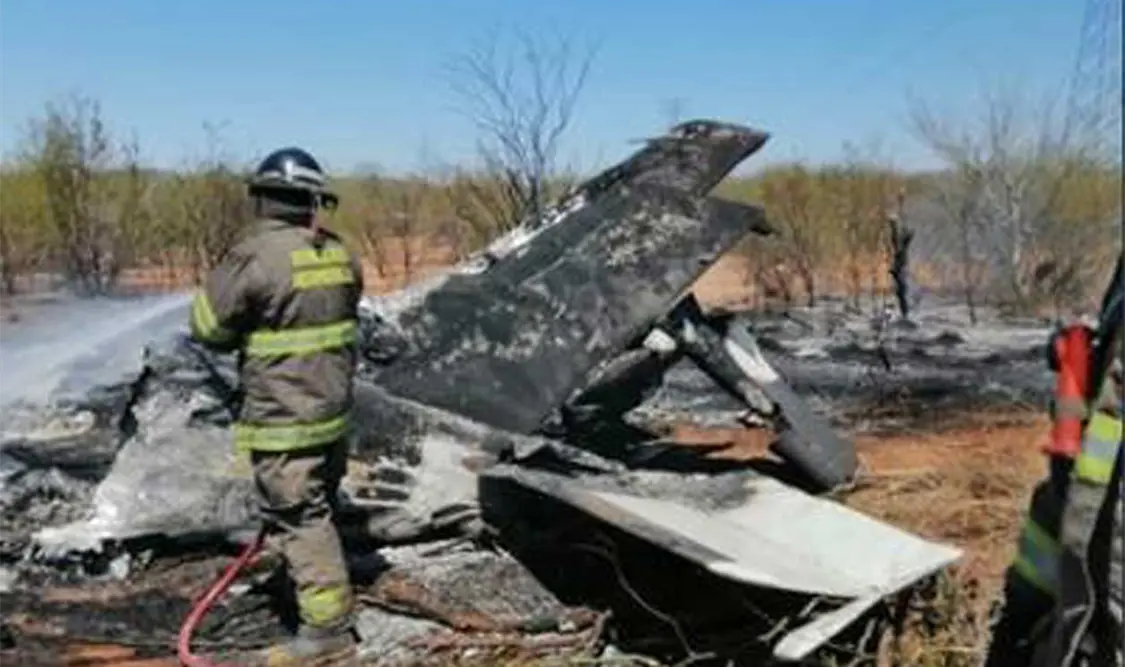 Una avioneta se desplomó en las inmediaciones del hipódromo de Hermosillo. Cortesía