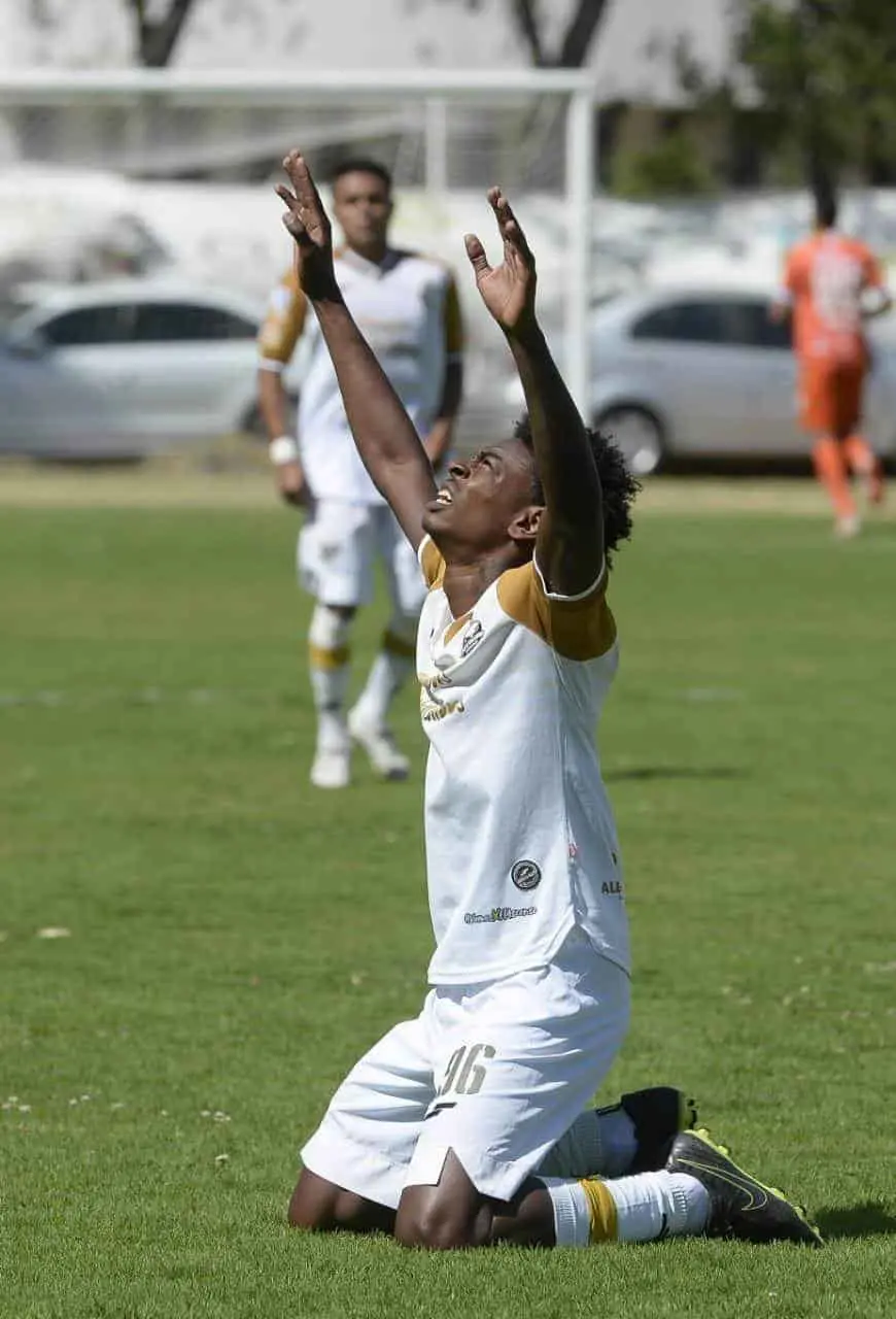 La escuadra chiapaneca confirmó su boleto a las finales tras golear al Deportivo Dongu, al son de cuatro goles a cero. Cortesía