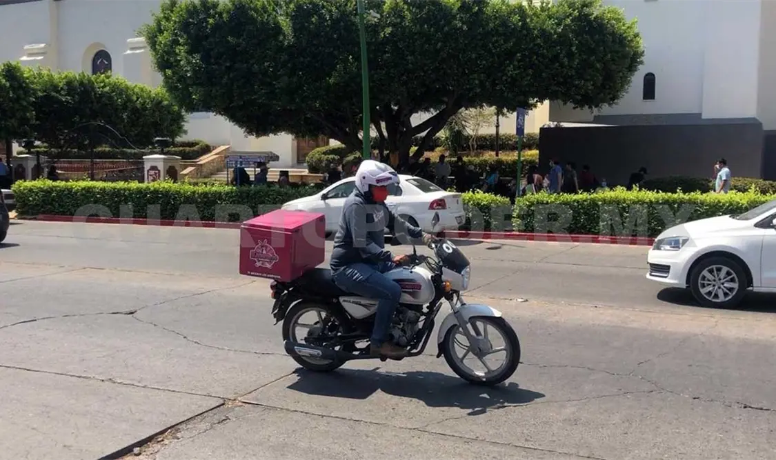 En picada el servicio de entregas a domicilio