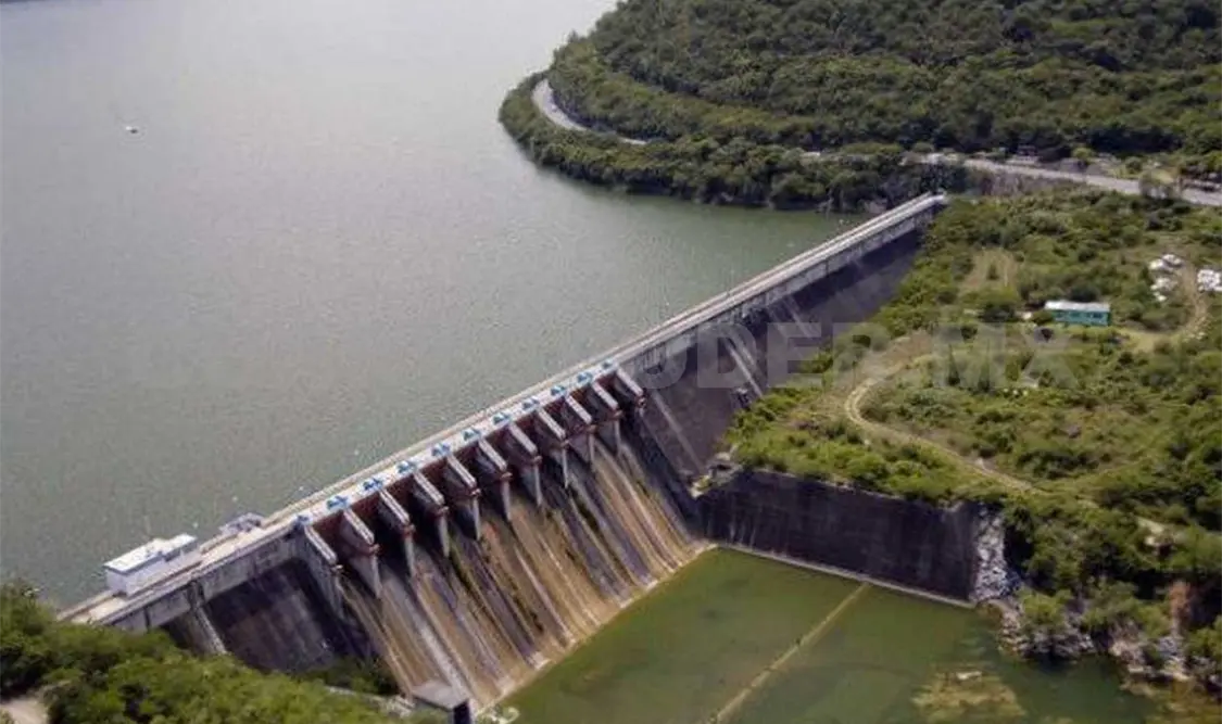 La presa Peñitas se encuentra en el cauce del río Grijalva en Ostuacán y tiene una capacidad de 420 megawatts. Cortesía