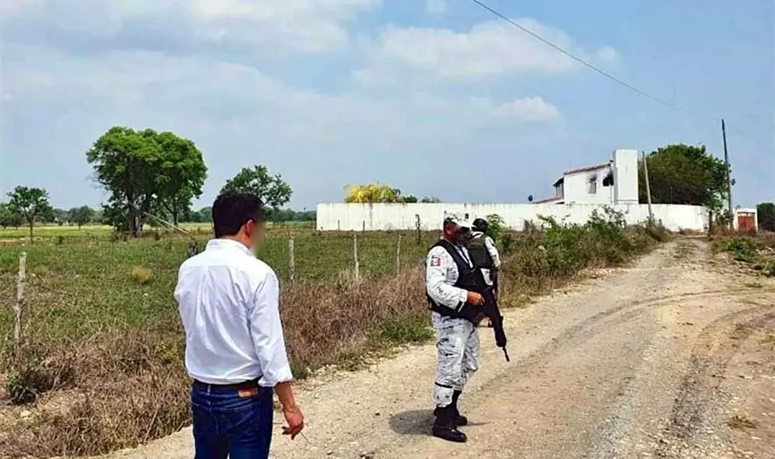 Segob visita ejido sitiado por el crimen