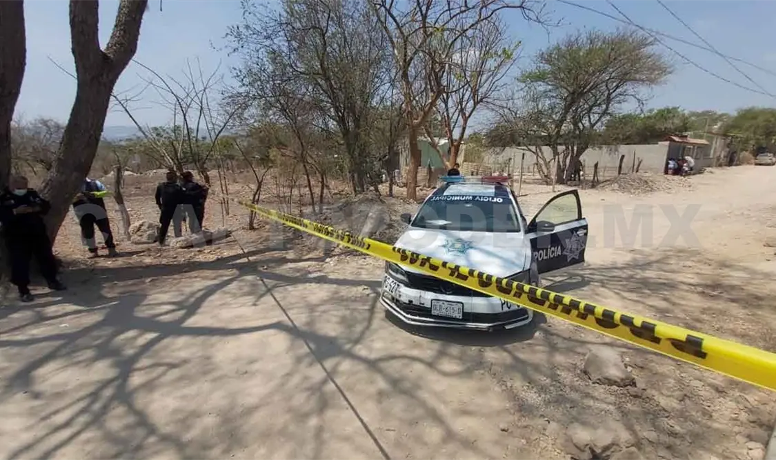 Encuentran ahorcado a sujeto en su vivienda