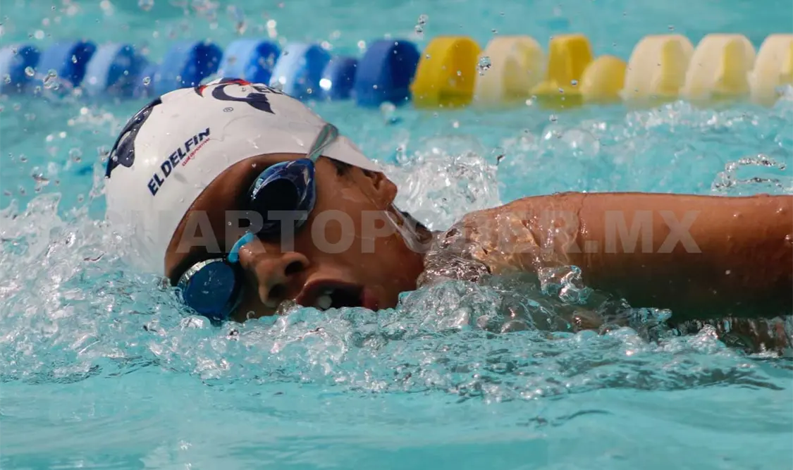 En la sesión sabatina se efectuaron las pruebas de 100 combinado individual, 400 libres, 50 pecho, 100 mariposa, 50 libres, 200 pecho y el 200 relevo libre. Diego Pérez/CP