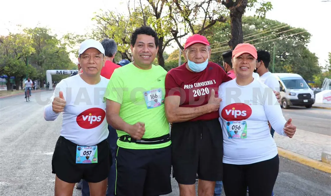 Entre amigos y familia, “El Puma” celebró 80 años