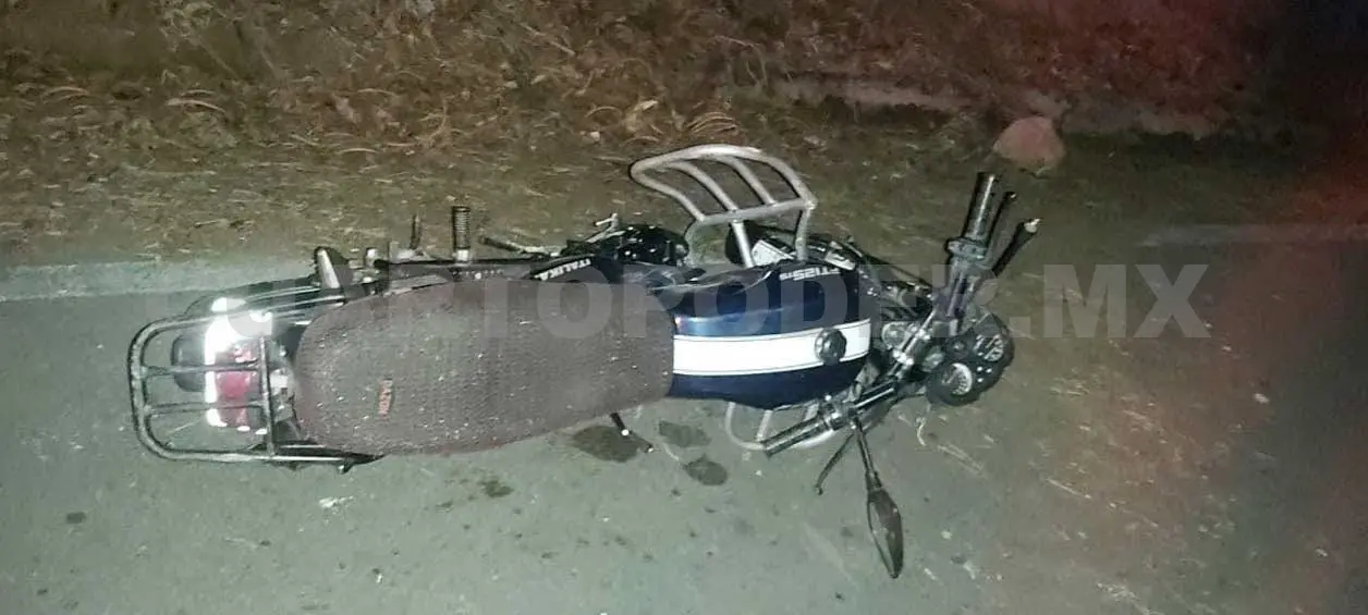 Se accidenta en su moto y muere