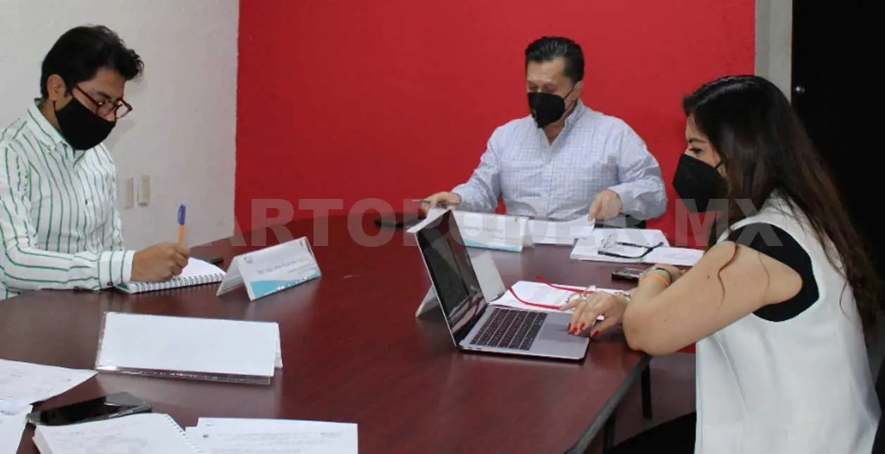 Impulsarán a revelar gastos y trayectoria laboral
