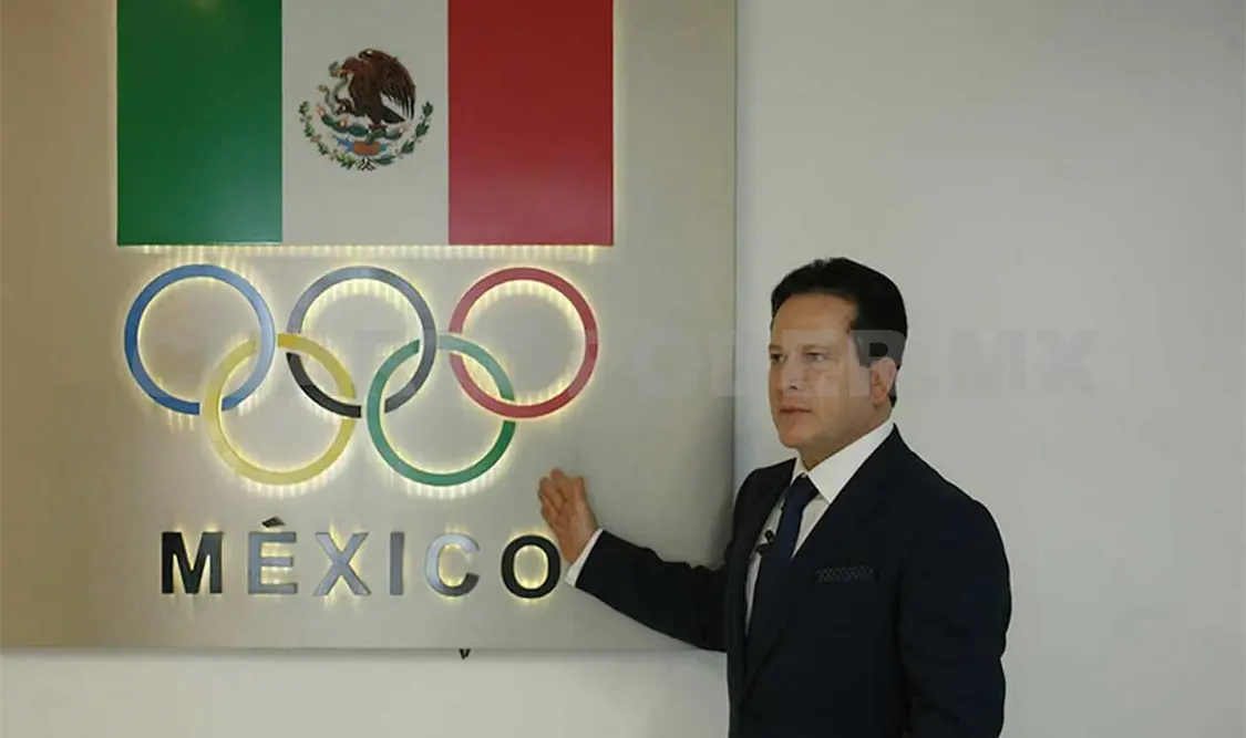 Mexicano declina ser relevo de la antorcha