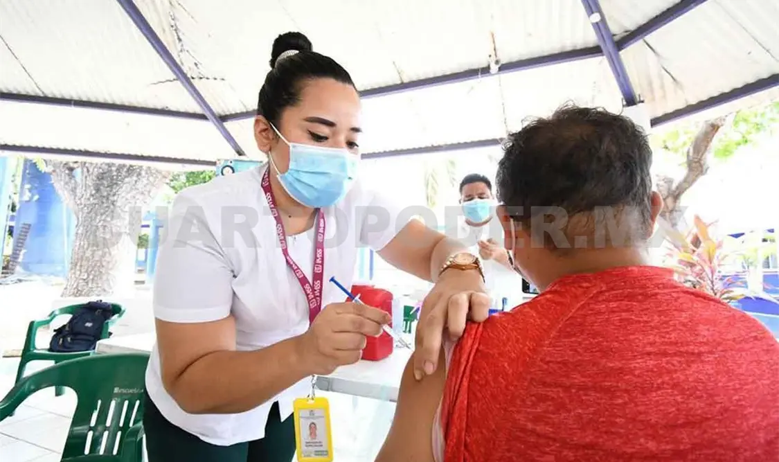 Más de 112 mil trabajadores de la educación vacunados