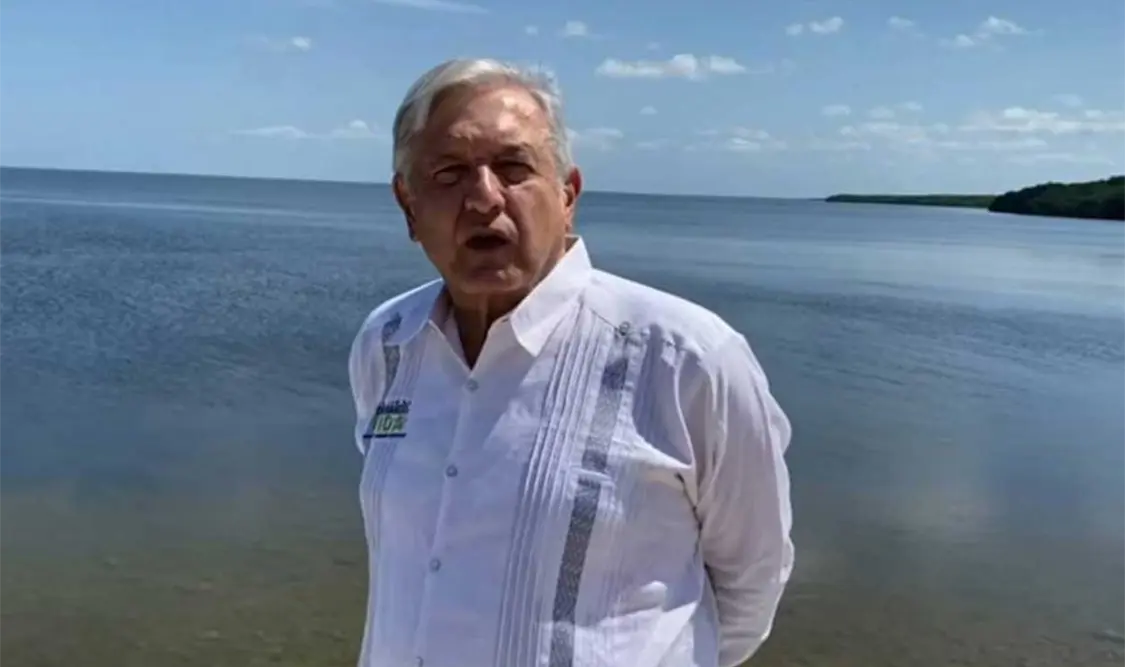 En un video mensaje, el presidente López Obrador dijo que este 1 de mayo no se pude olvidar que está dedicado a los mártires de Chicago y a los obreros del mundo. Cortesía