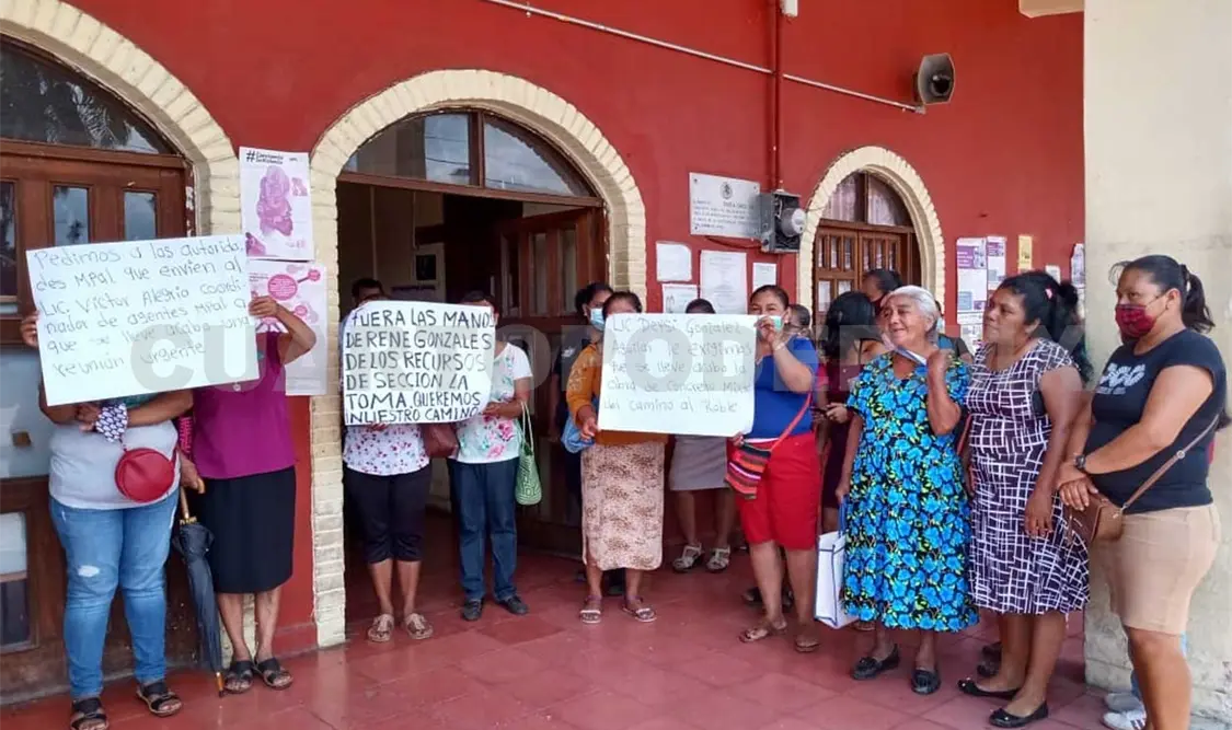 Protestan por corrupción en obra pública caminera