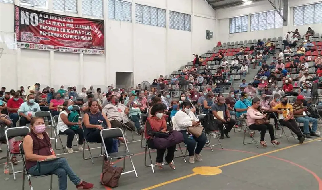 Escuelas regresarán a clases de forma voluntaria