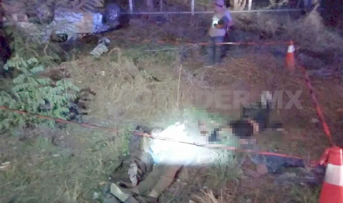 Cuatro migrantes muertos y siete heridos en volcadura